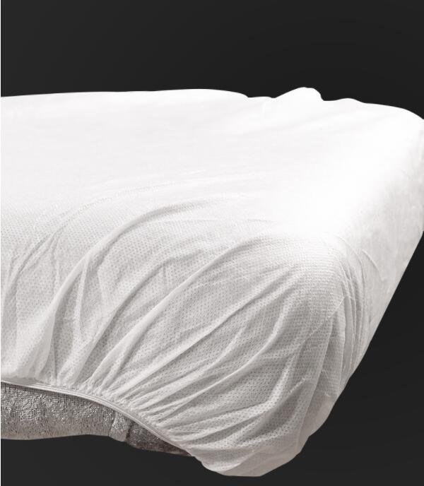 Proveedores de sábanas de mesa blancas desechables de PP TOPMED, cubierta de cama cómoda absorbente no tejida consumible con orificio facial
